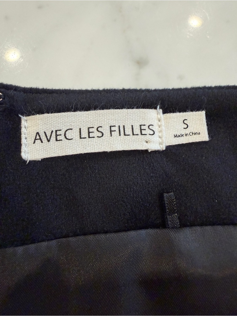 Anthropologie/ Avec Les Filles Velvet Bow Black Mini Skirt size Small - Picture 9 of 9